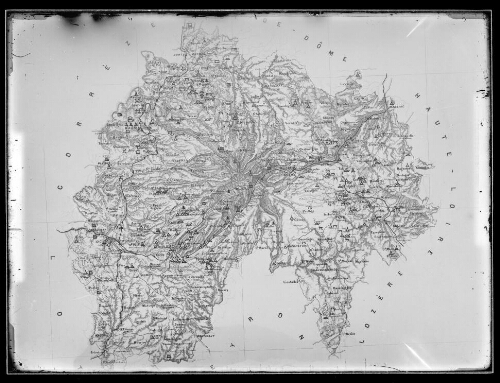 Reproduction d'une carte du Cantal