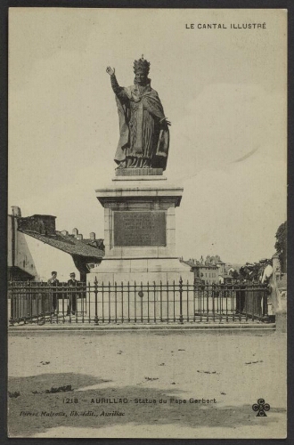 Statue du Pape Gerbert