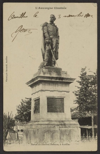 Aurillac - La Statue du Général Delzons