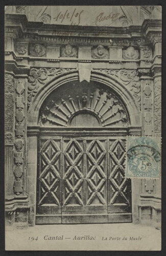 La porte du Musée - Rue du Collège