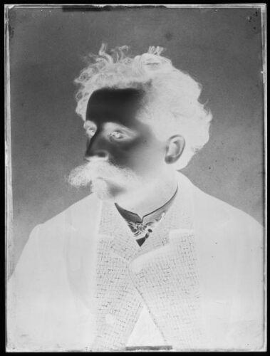 Portrait de Léger Parry
